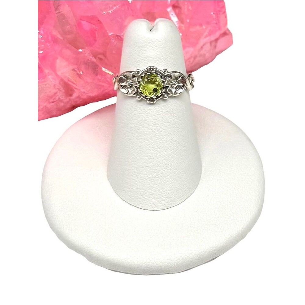 Peridot Ring Size 5 Solid 925 Sterling Silver Flower Dainty